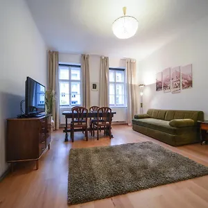 https://vintage-apartment-by-jr-city-apartments.vienna-besthotels.com